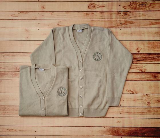 Sweaters & cardigans, customized restaurant winterwear by RestroCart, New Delhi, 2025 delivery
